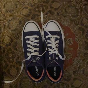 Brand new never been worn converse